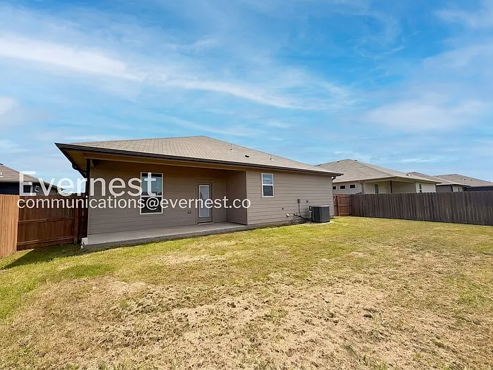 8511 Glade Dr — Photo 22