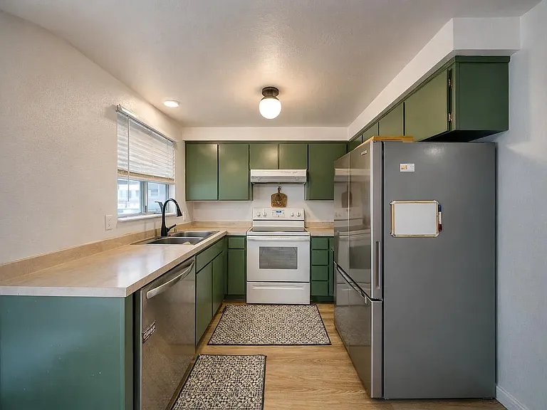2634 SW Umatilla Ct — Photo 2