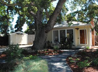 3751 Bay Rd, Menlo Park, CA 94025
