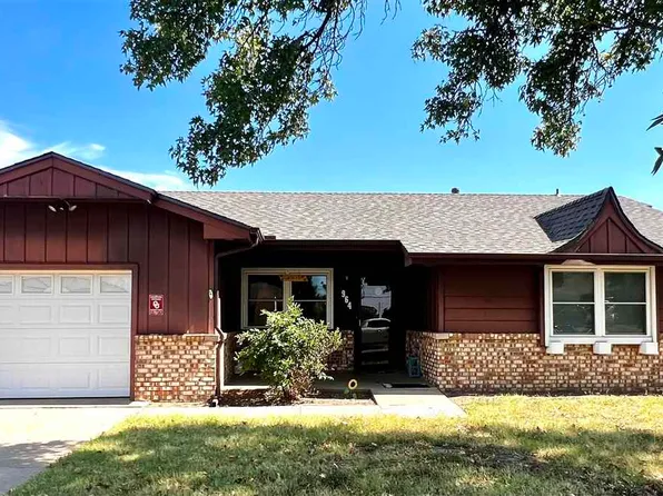 964 N 7th St, Blackwell, OK 74631