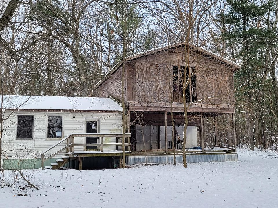 1st image of 8480 S White Oak Dr