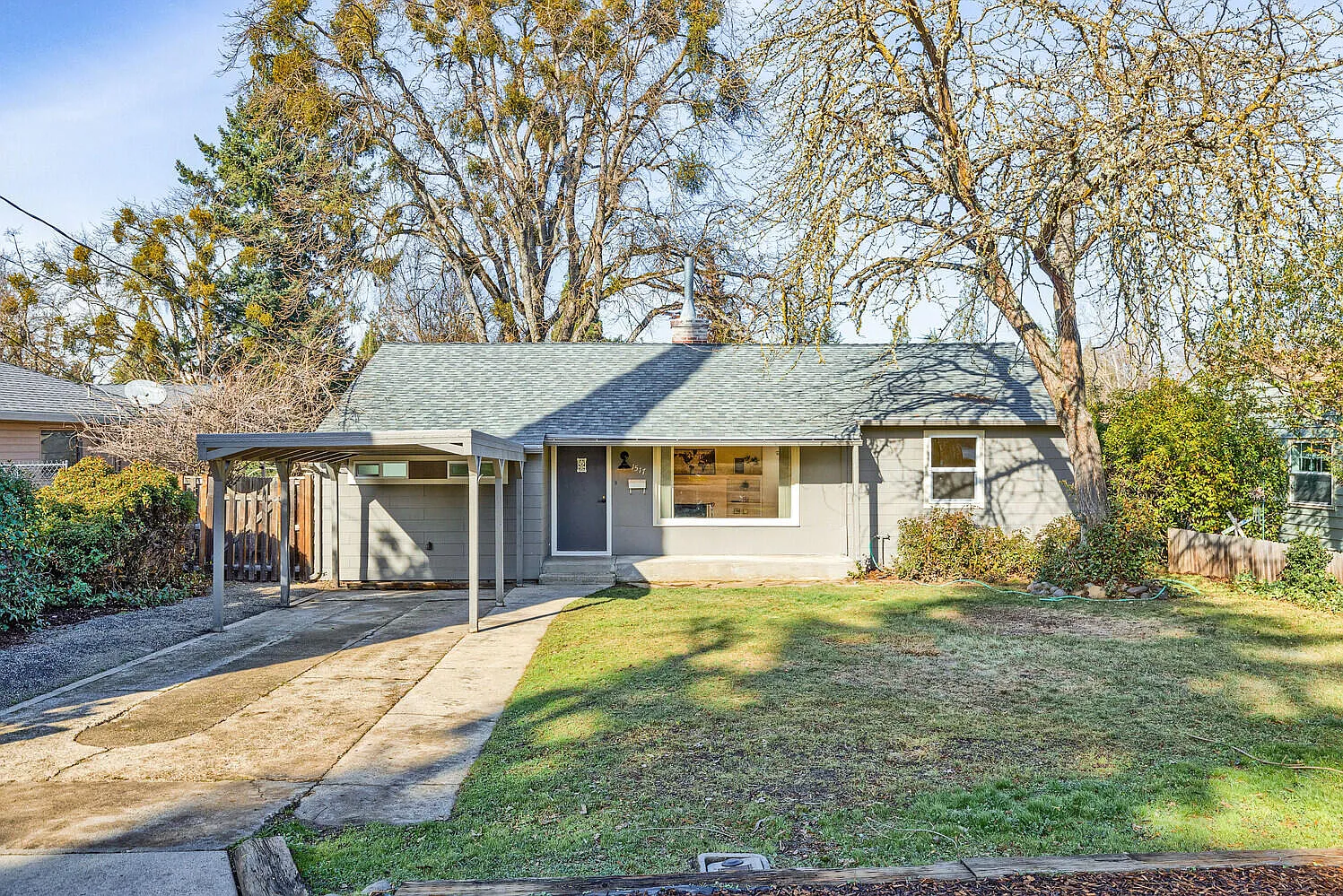 1517 Wilson Pl photo 1