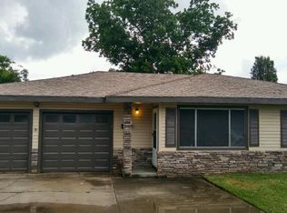 3440 Charles Ave, Groves, TX 77619