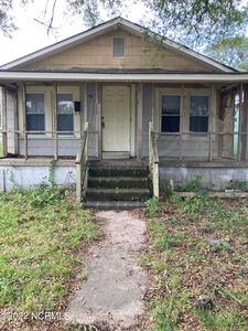 732 N Lord Street, Southport, NC, 28461