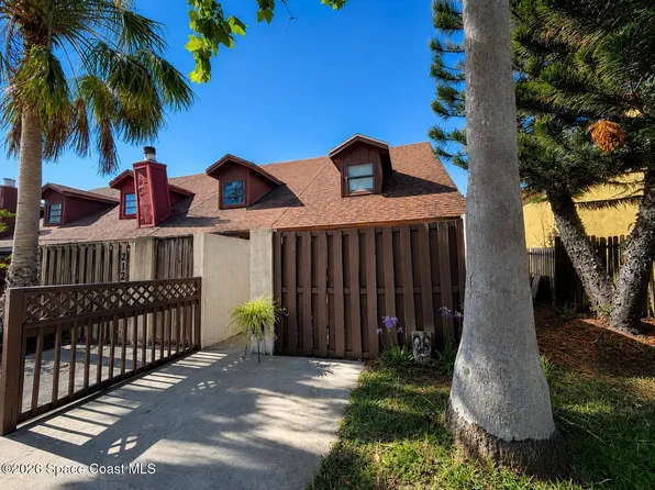 210 Columbia Dr, Cape Canaveral, FL 32920