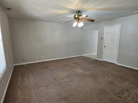 3rd image of 233 Elm St