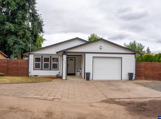 325 Brown St, Woodburn, OR 97071