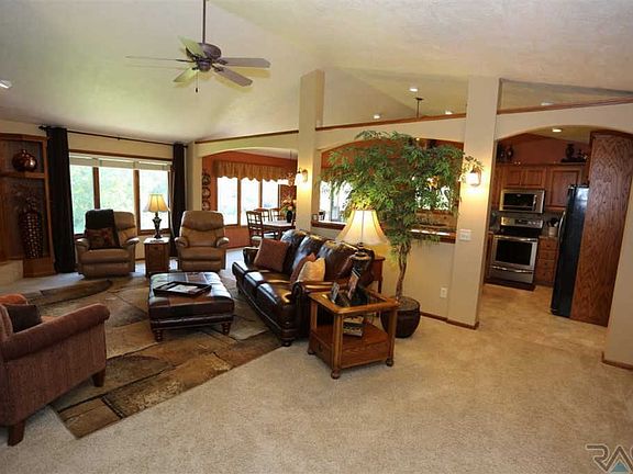 2nd image of 7412 S Valencia Dr