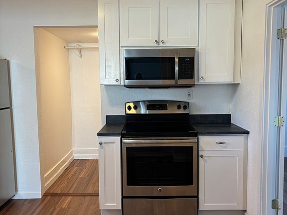 4th image of 1725 S 35th St