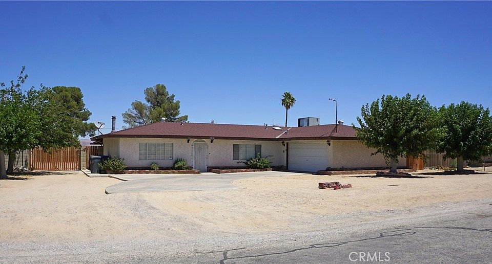 1st image of 28150 Cochise Ave