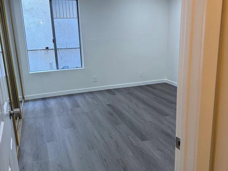 11701 Texas Ave #107 — Photo 17