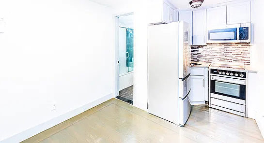 567 Decatur Street — Photo 3