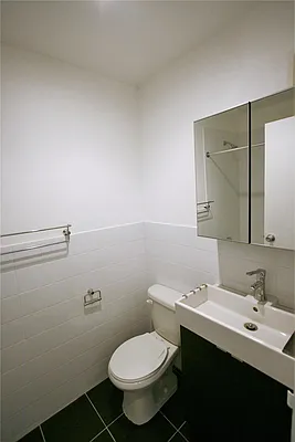 Rented by R New York | media 20