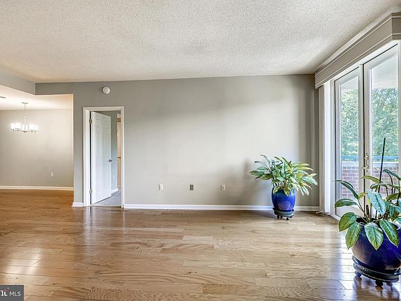 5th image of 930 Astern Way Unit 310