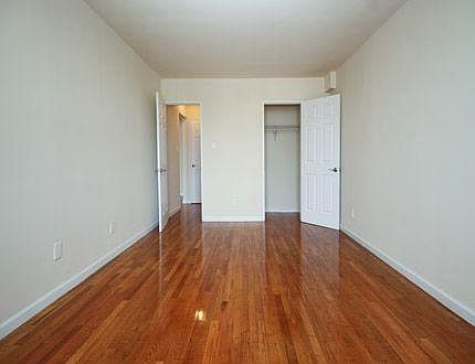 5th image of 22410 Jamaica Ave APT 3L