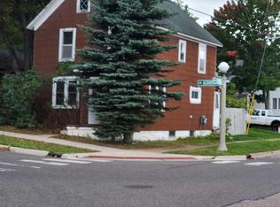 300 Altamont St, Marquette, MI 49855