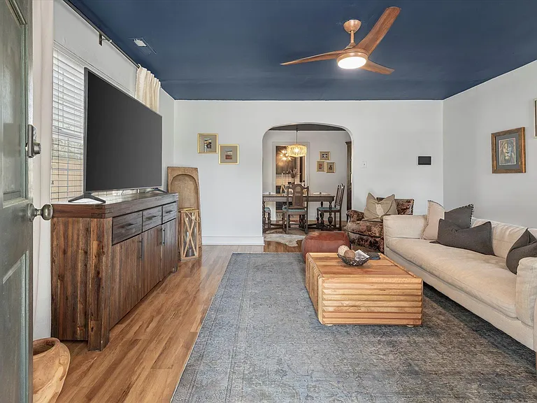20 Reid St #A — Photo 5