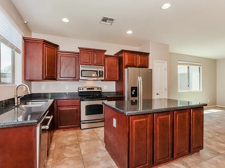 4126 E Thunderheart Trl — Photo 8