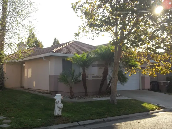 3417 W Island Ct, Elk Grove, CA 95758