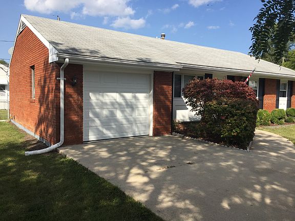 insulated garage door,