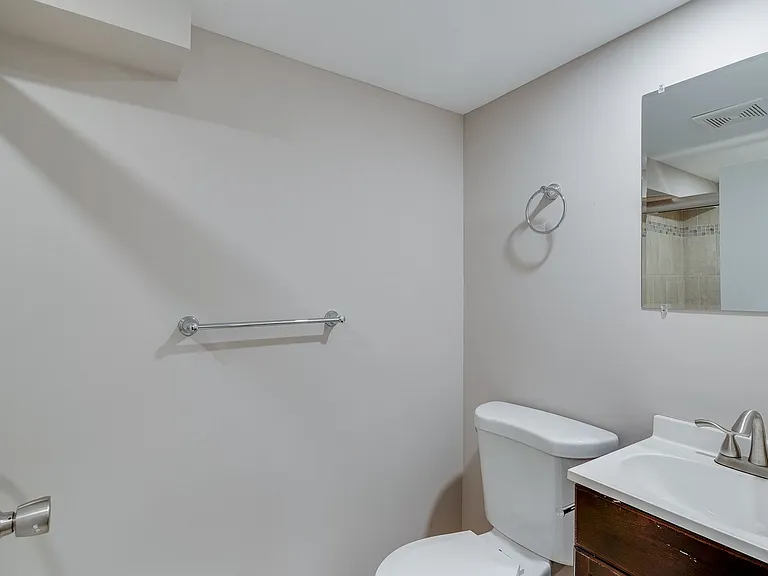 1436 N Corlies St — Photo 37