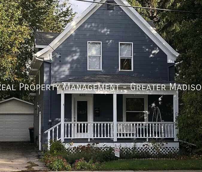 631 N Sherman Ave — Photo 1