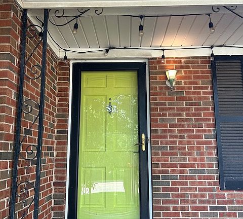 3rd image of 3902 Holmes Ave NW