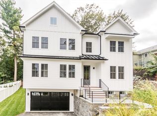 22 Irene Cir, Waltham, MA 02453