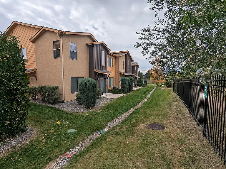 Common area. Back side of townhome