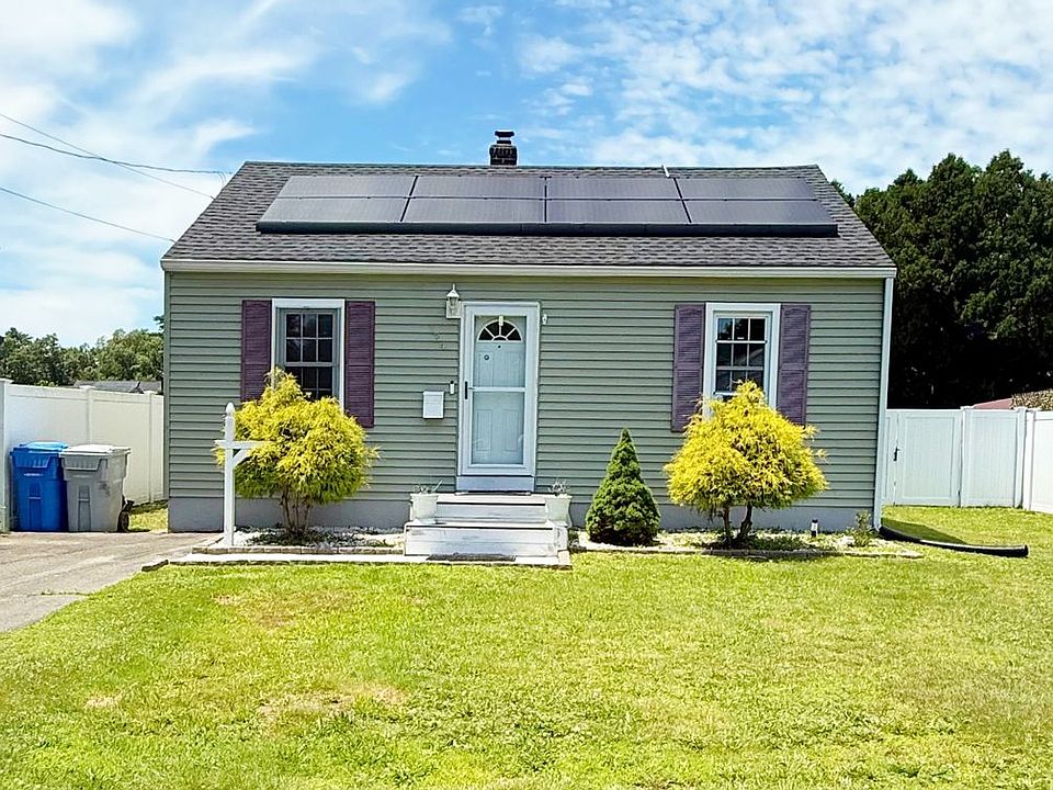 1st image of 124 Morningside Dr W