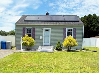 124 Morningside Dr W, Bristol, CT 06010