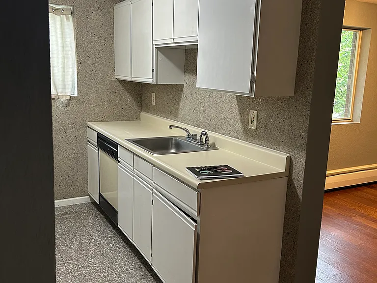 400 Silver St #7 — Photo 2
