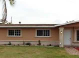 1310 NE 212th Ter, Miami, FL 33179