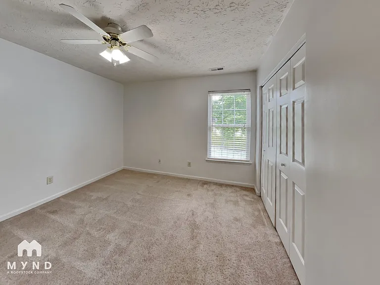 7021 Jeffreys Creek Ln — Photo 16