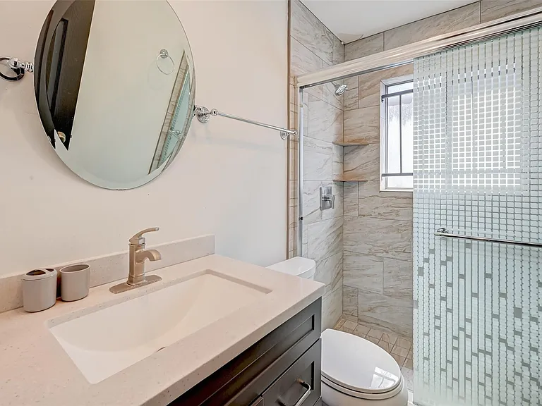5863 Inwood Dr #5 — Photo 26