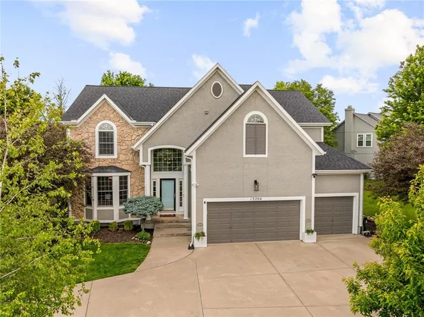 13204 W 138th St, Overland Park, KS 66221