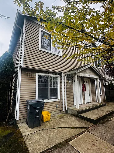 8314 SE Yamhill St #1 Photo 1
