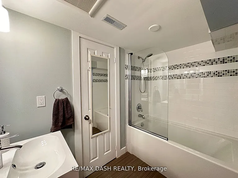24 Berkshire Ave — Photo 44