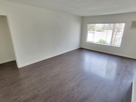 5th image of 1902 Glendon Ave #503