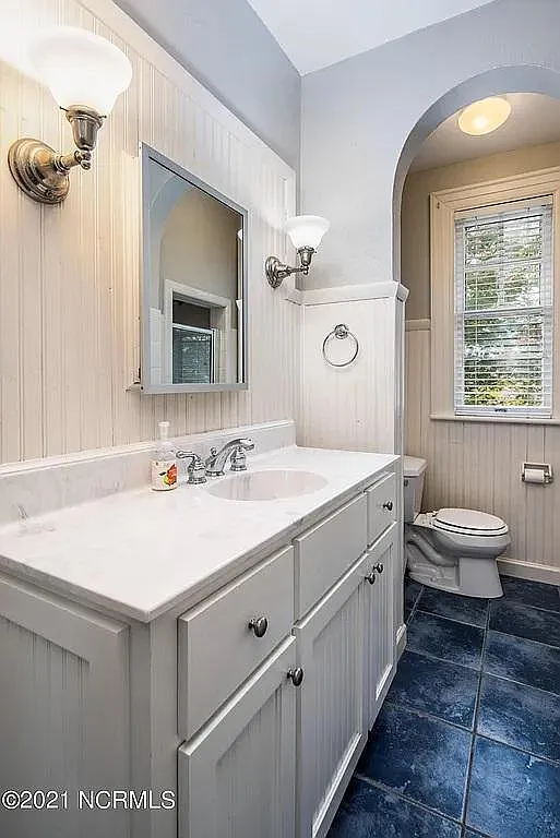 5 bed, 3009 sqft, $4,500 — Photo 3