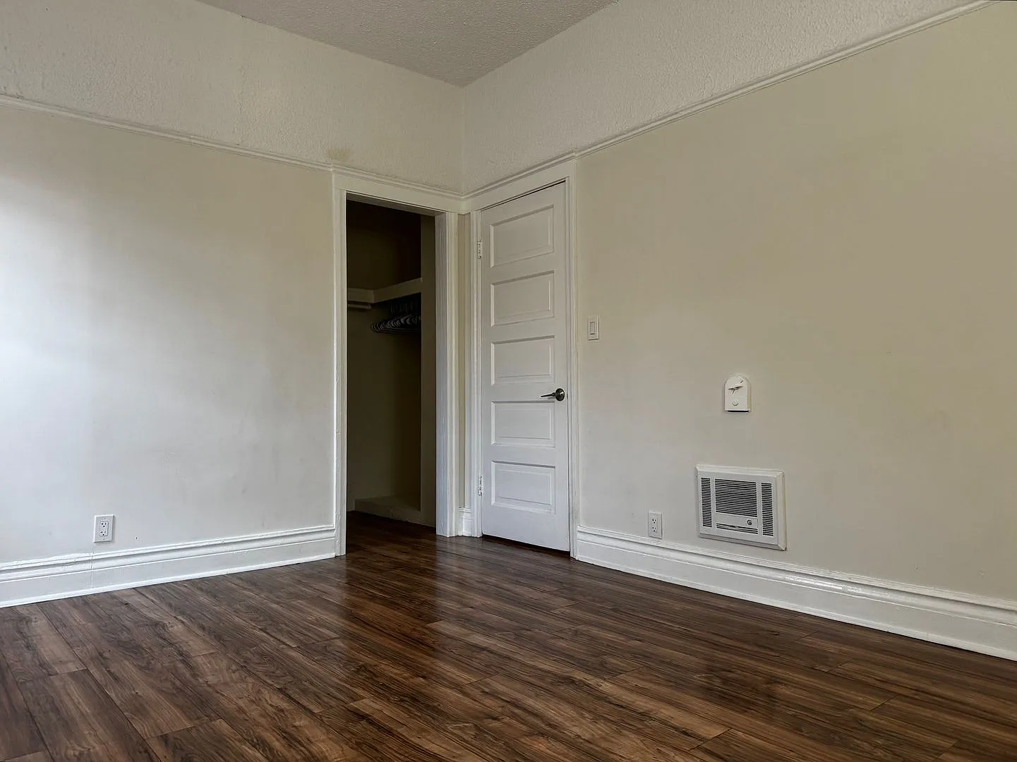 2200 Toberman St — Photo 2