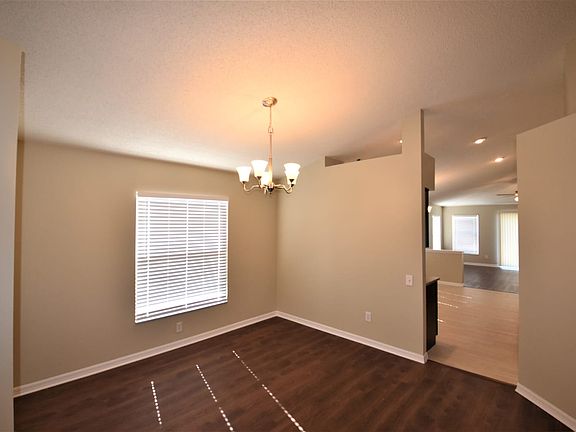 4th image of 10615 Cami Ct