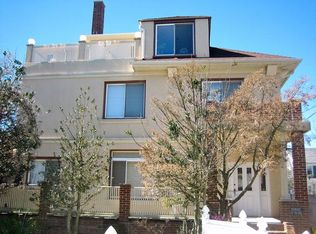 209 Beach 138 St #138, Rockaway Park, NY 11694