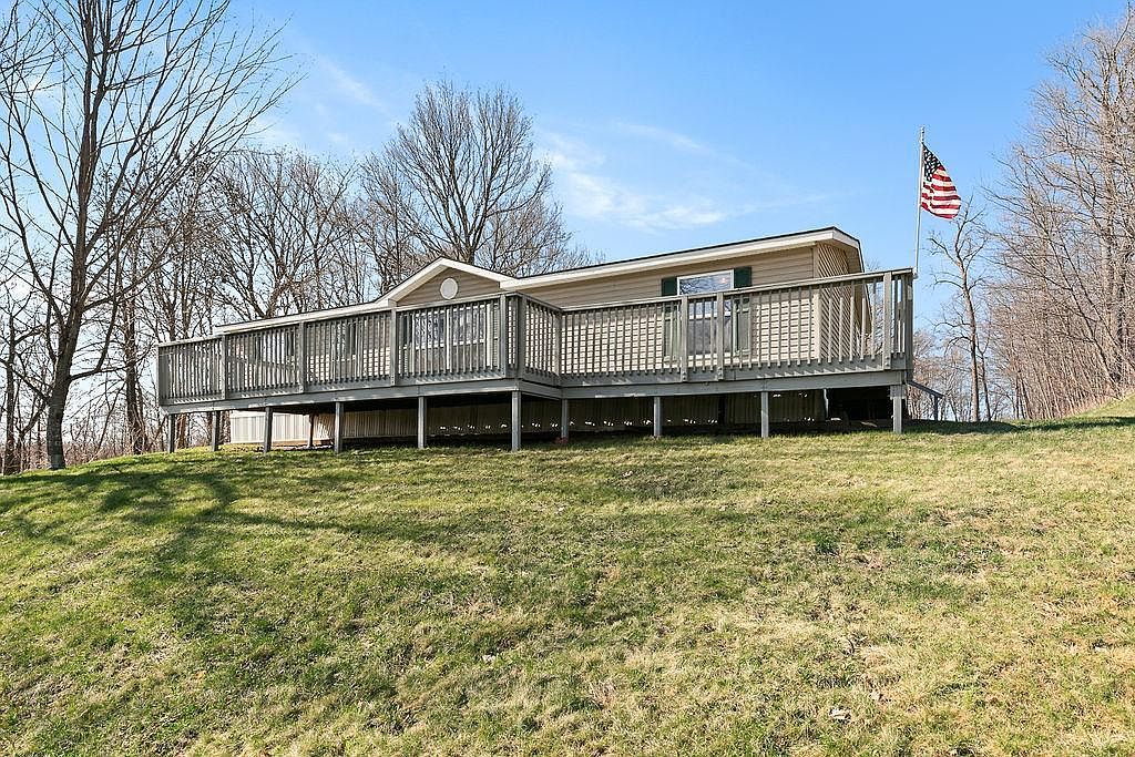 17989 Skyline Dr, Garrison, MN 56450 | Zillow