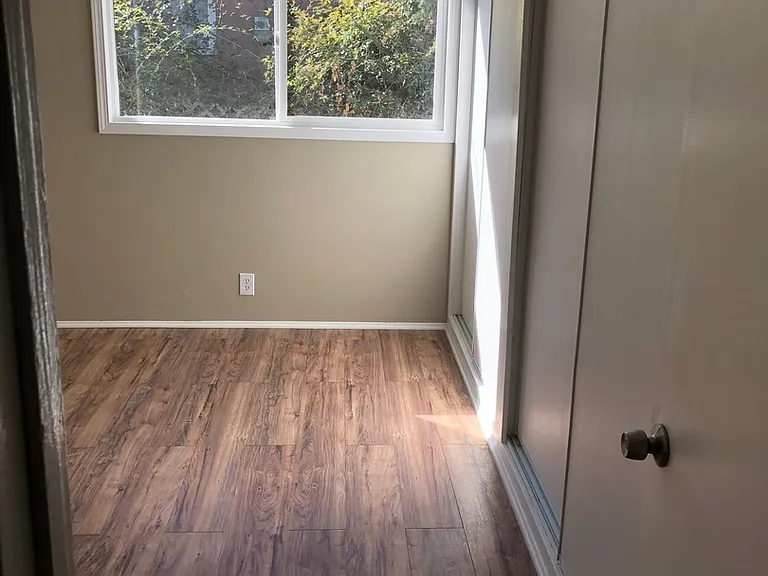 3138 E Avenue Q4 — Photo 7
