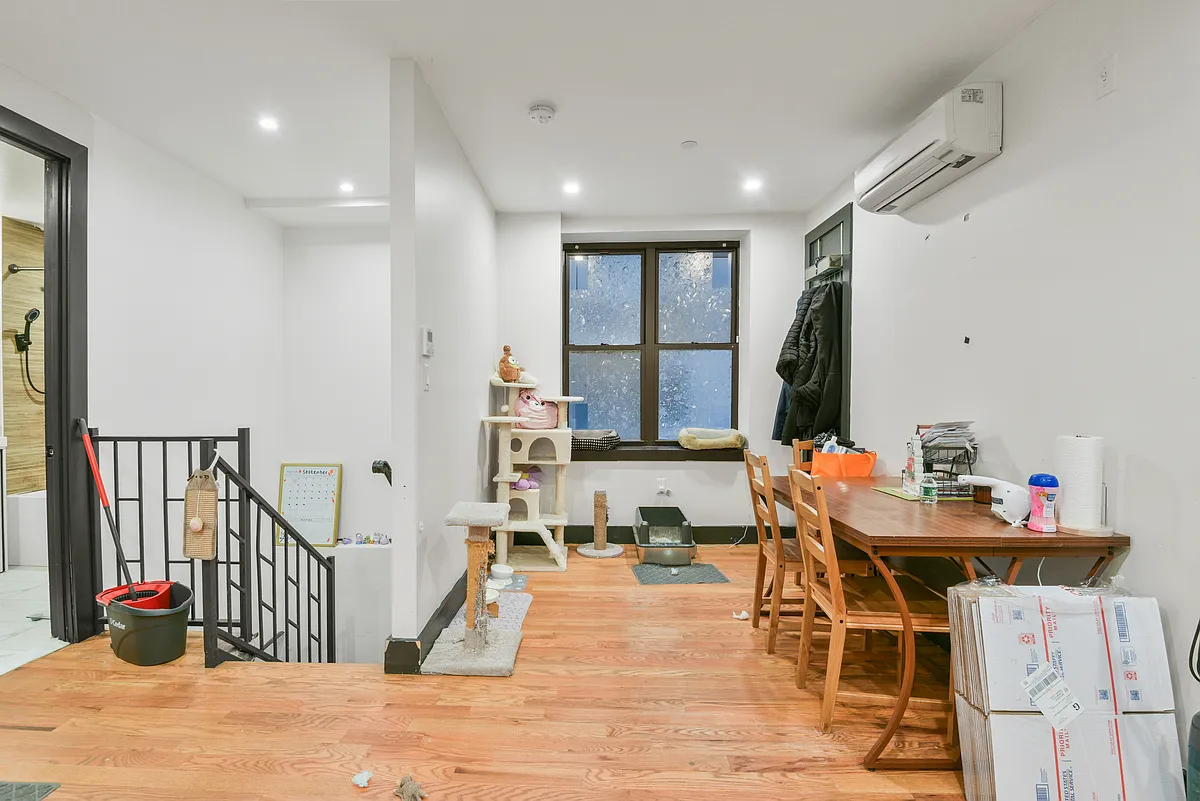 Building Photo - 223 Martense St #1B