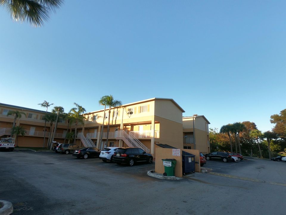 1st image of 6205 SW Kendale Lakes Cir APT 288