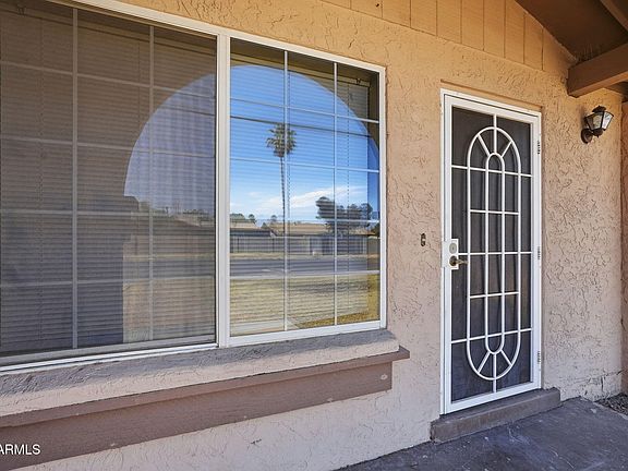 4th image of 2837 W GROVERS Avenue