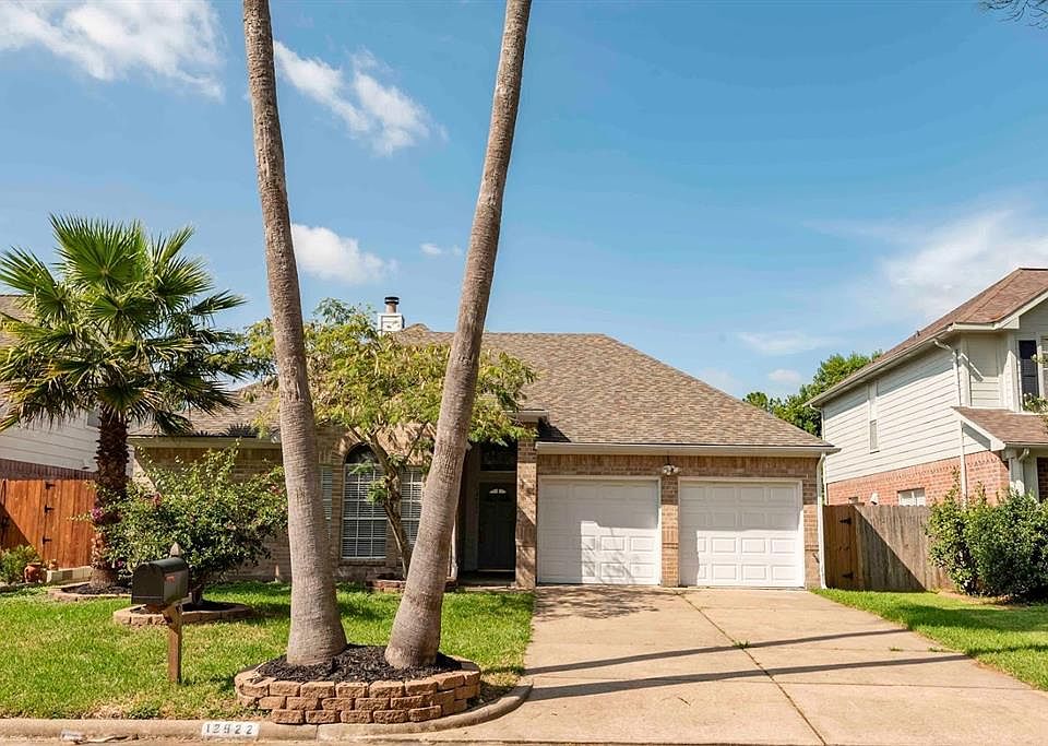1st image of 12922 Avenida Vaquero St