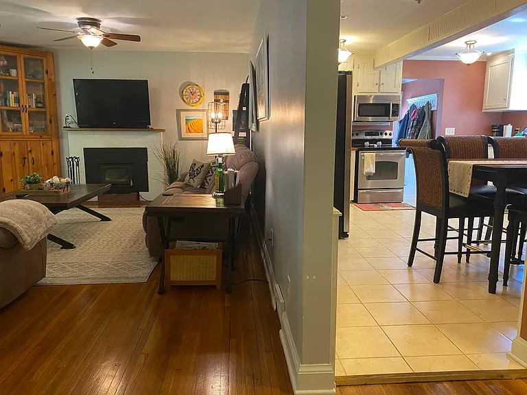 7802 Vine Crest Ave — Photo 5